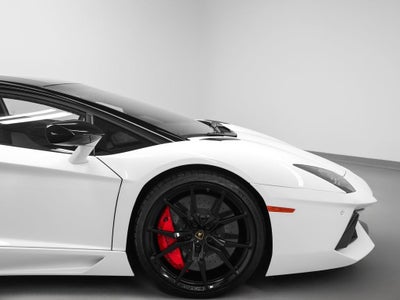 2014 Lamborghini Aventador Base