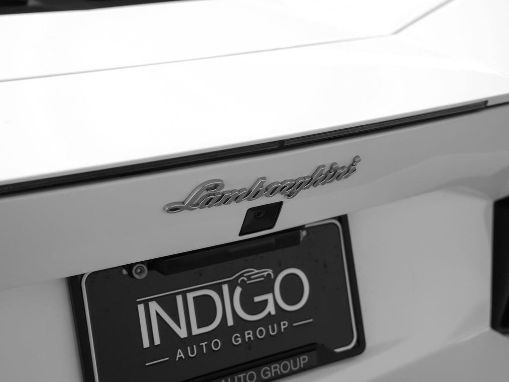 2014 Lamborghini Aventador Base