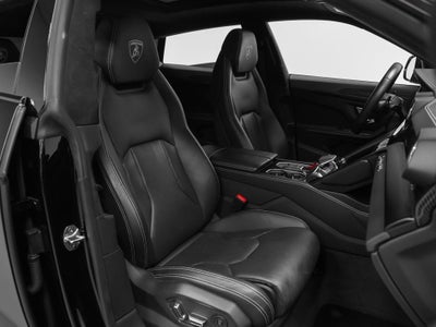 2022 Lamborghini Urus Base