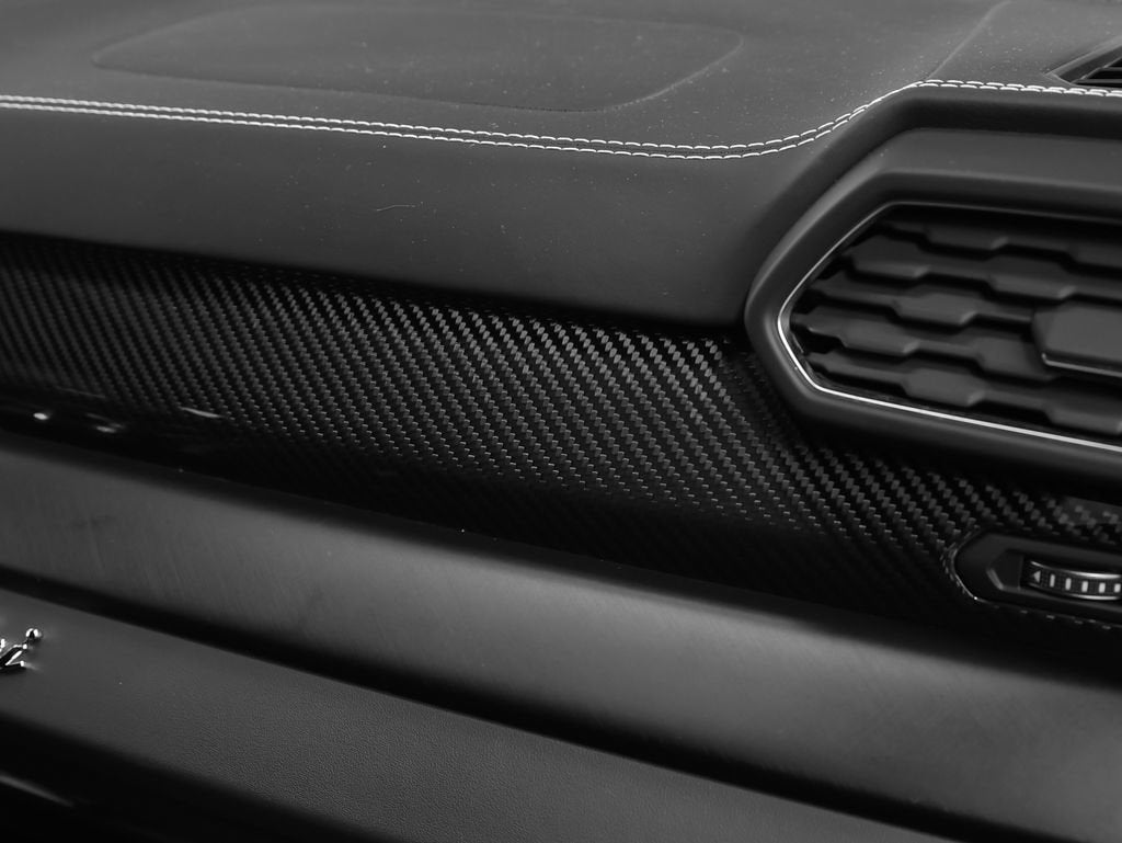 2022 Lamborghini Urus Base