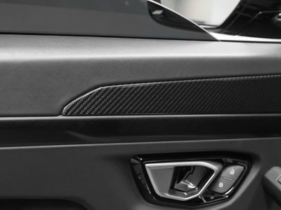 2022 Lamborghini Urus Base