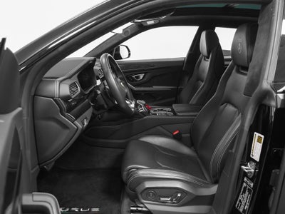 2022 Lamborghini Urus Base