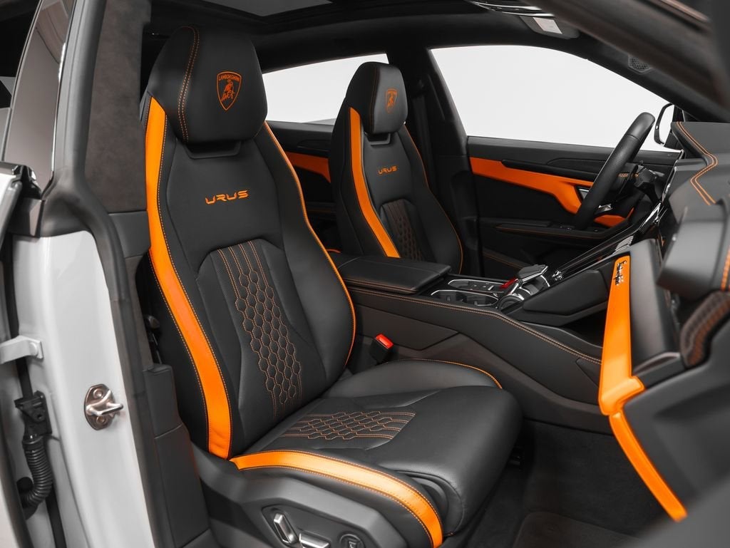 2024 Lamborghini Urus S