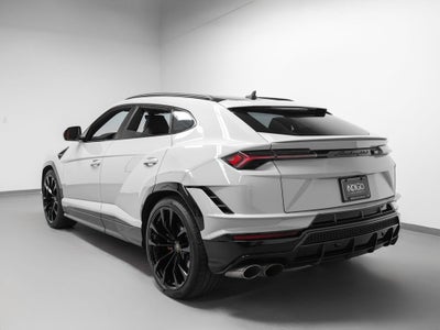 2024 Lamborghini Urus S