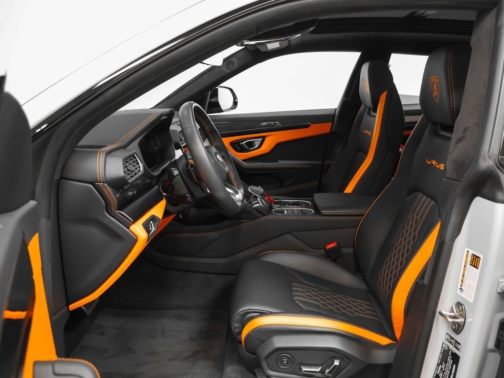 2024 Lamborghini Urus S