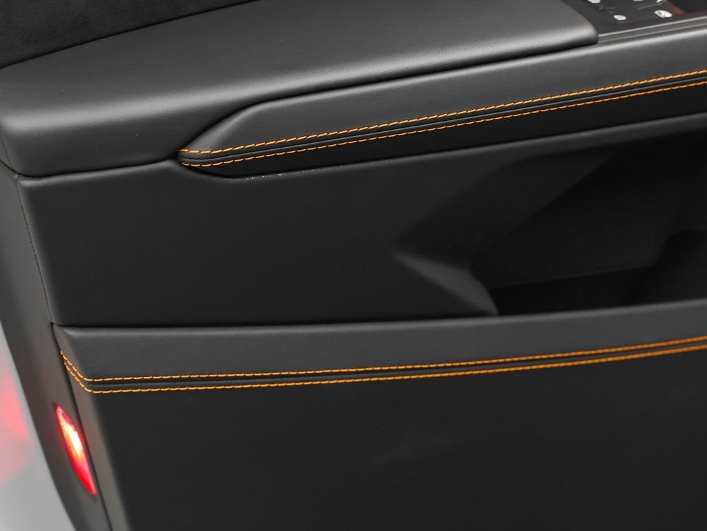 2024 Lamborghini Urus S