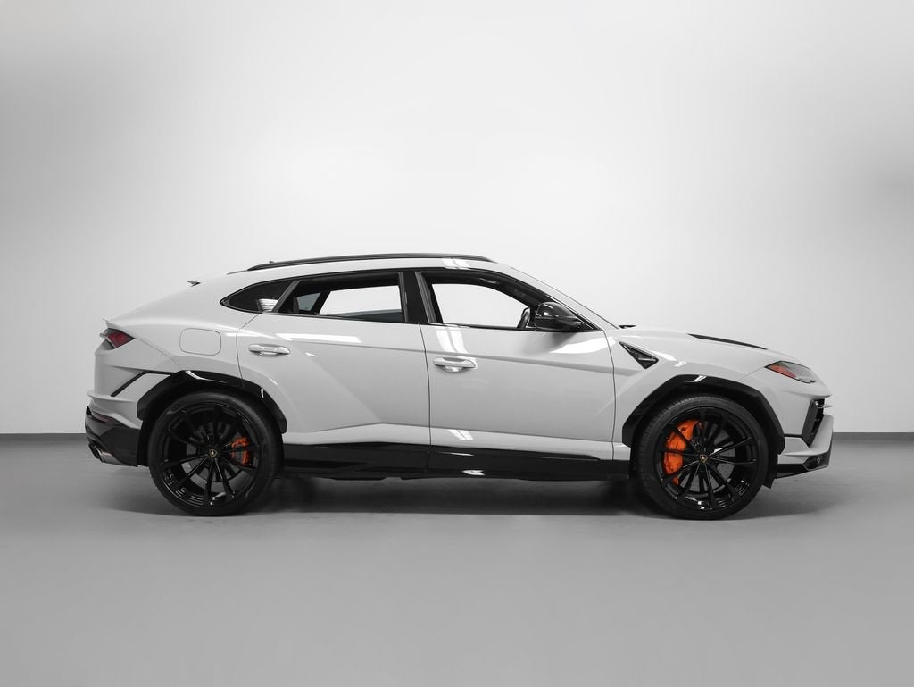 2024 Lamborghini Urus S