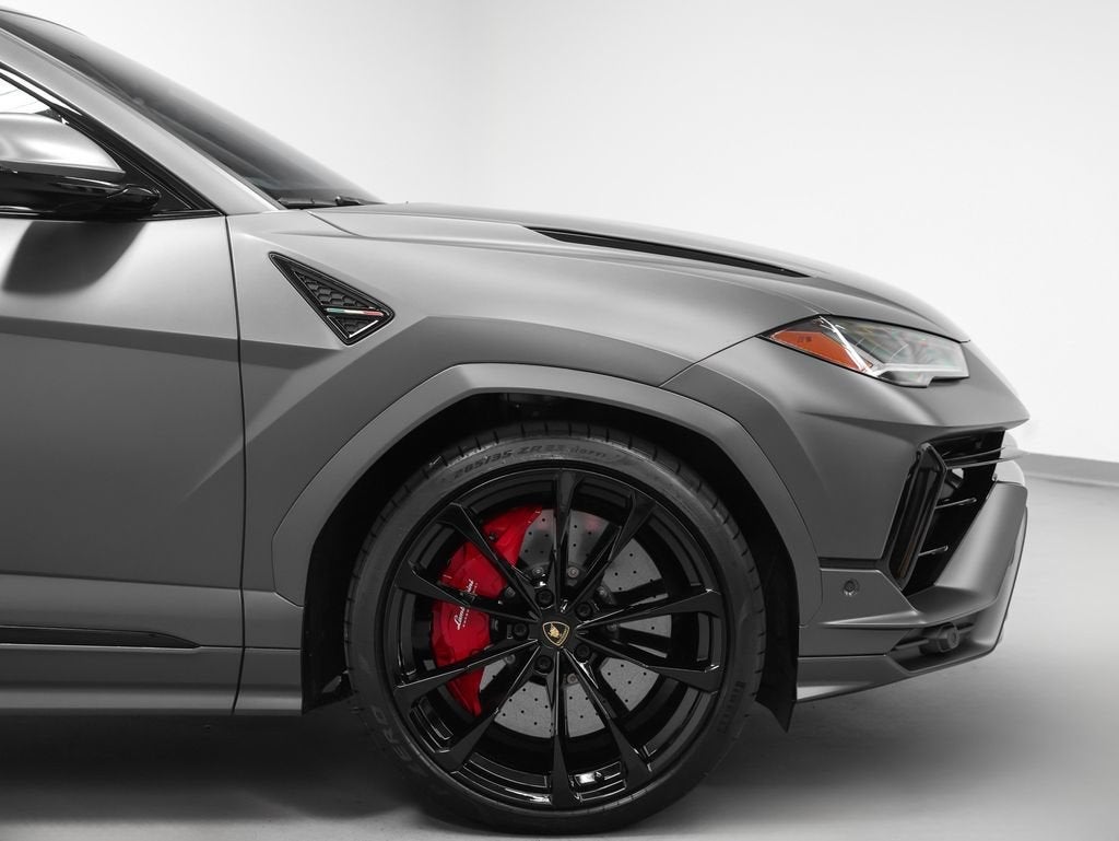 2024 Lamborghini Urus S