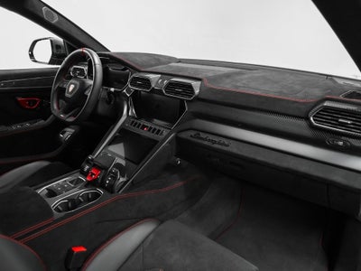 2024 Lamborghini Urus Performante