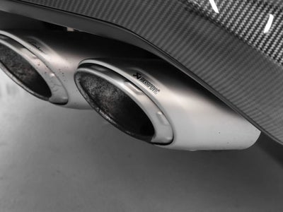 2023 Lamborghini Urus Performante