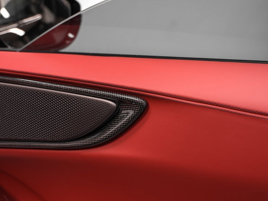 2025 Ferrari Purosangue Base