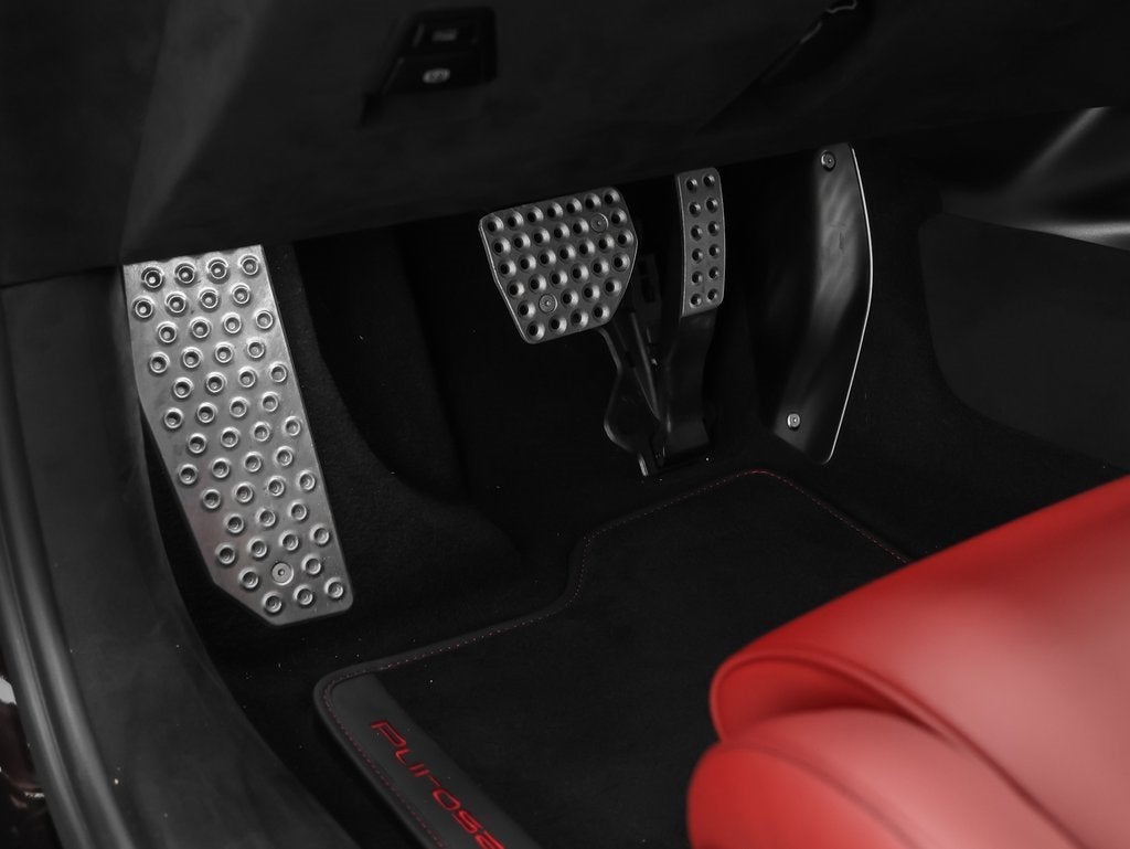 2025 Ferrari Purosangue Base