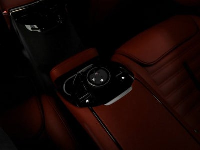 2025 Ferrari Purosangue Base