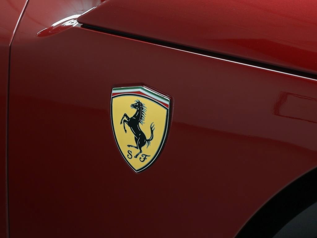 2025 Ferrari Purosangue Base