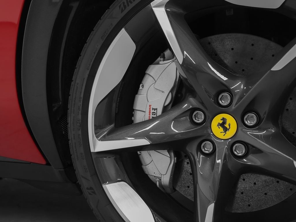 2025 Ferrari Purosangue Base