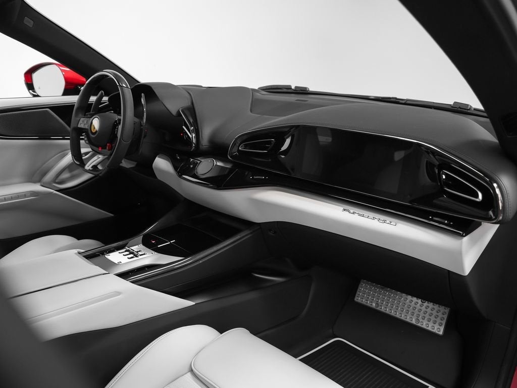 2025 Ferrari Purosangue Base