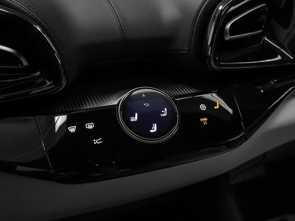 2025 Ferrari Purosangue Base