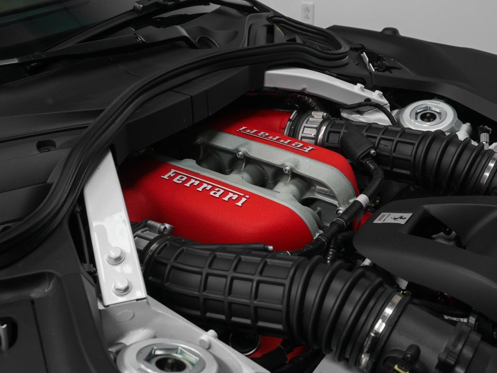 2026 Ferrari Purosangue Base