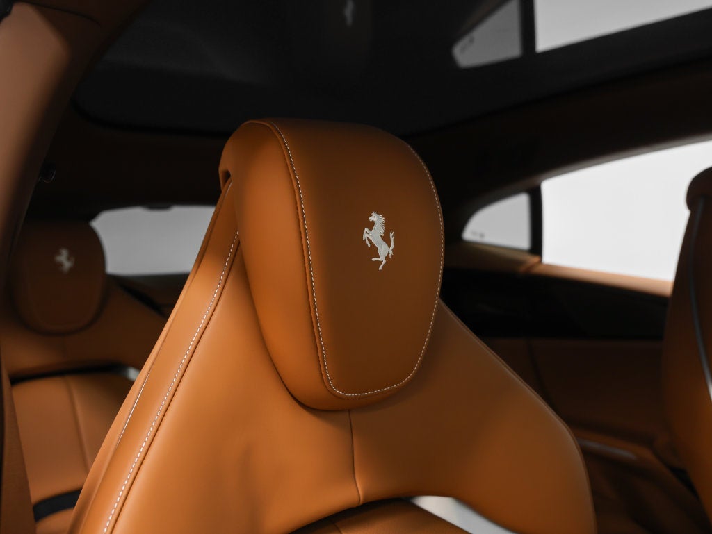 2026 Ferrari Purosangue Base