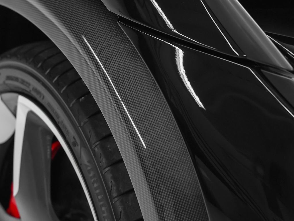 2025 Ferrari Purosangue Base
