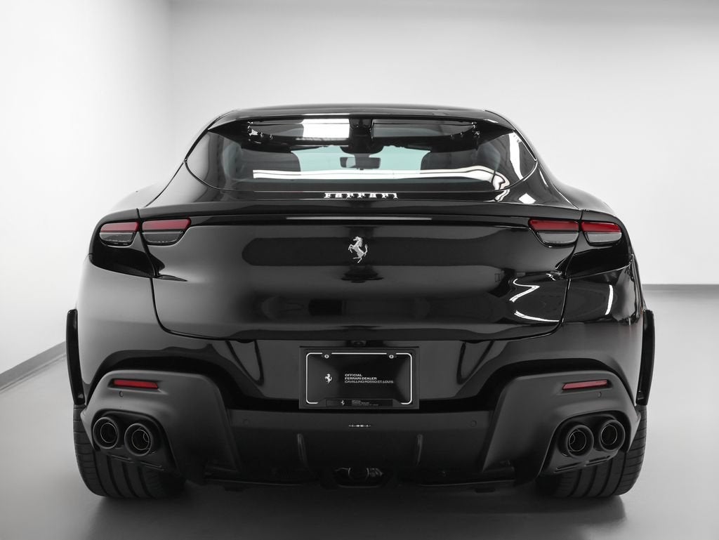 2025 Ferrari Purosangue Base