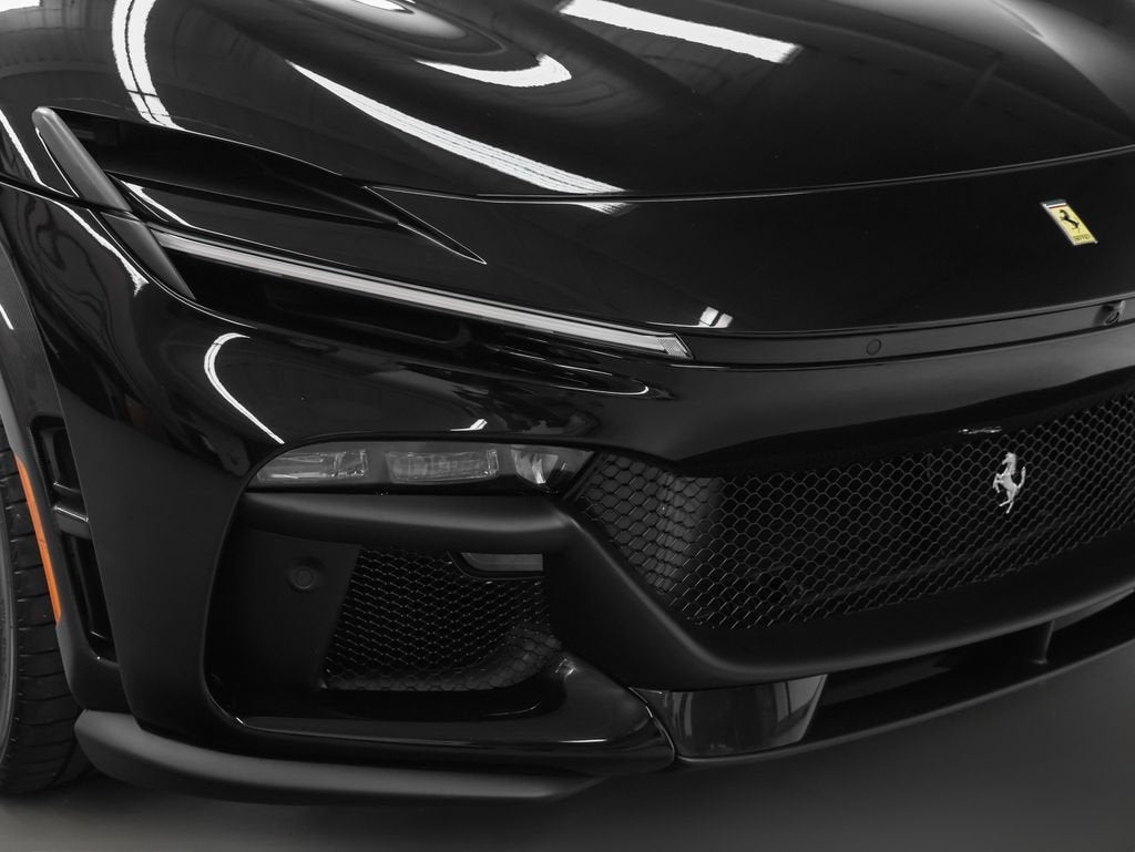 2025 Ferrari Purosangue Base