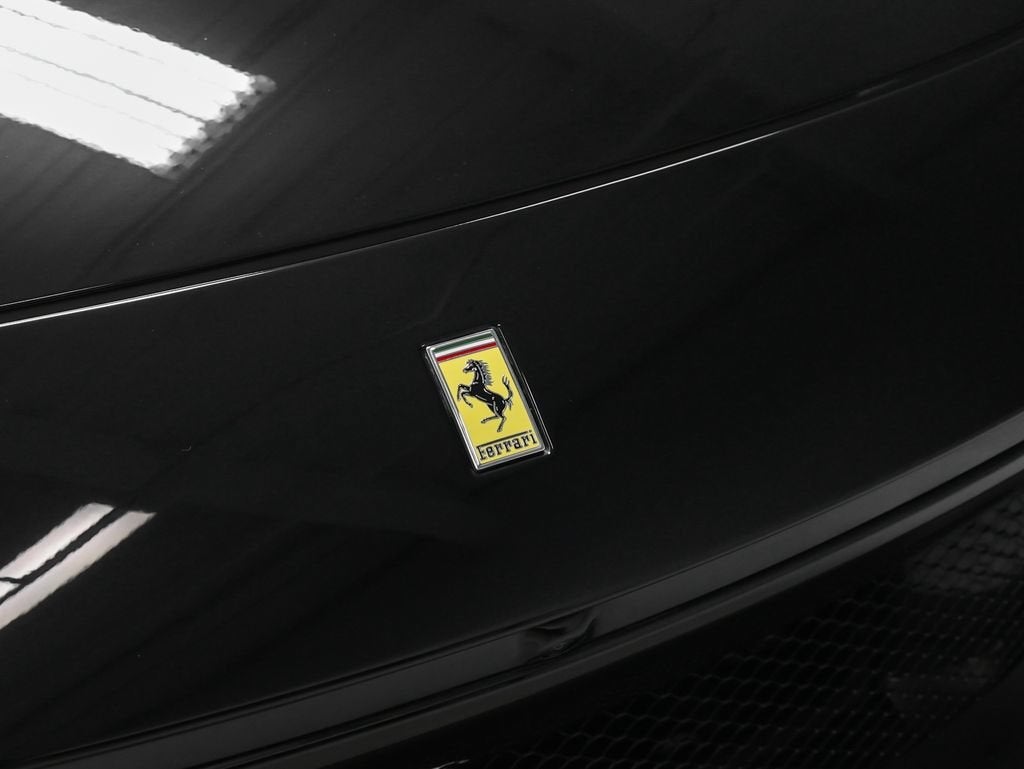 2025 Ferrari Purosangue Base