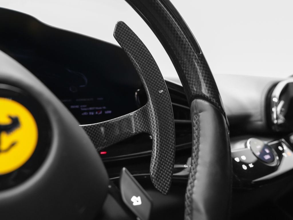 2023 Ferrari Purosangue Base