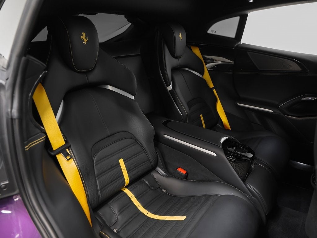 2024 Ferrari Purosangue Base