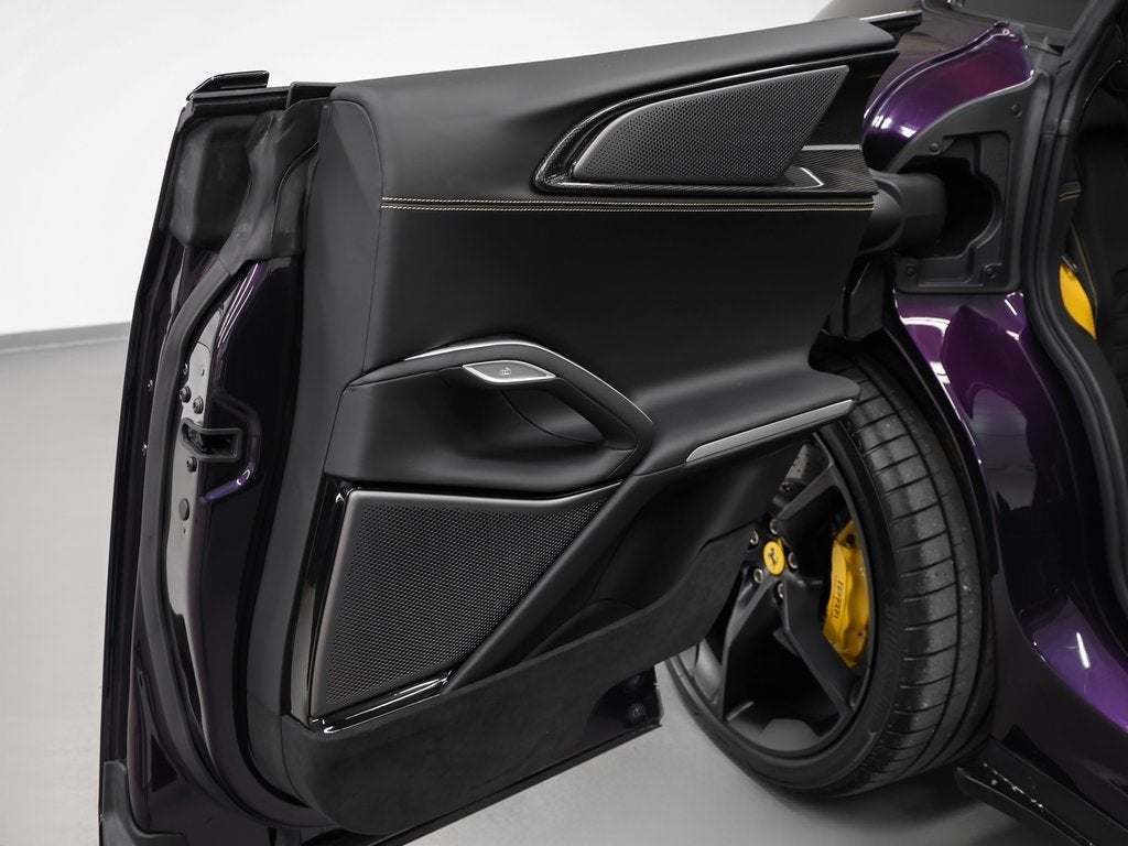 2024 Ferrari Purosangue Base