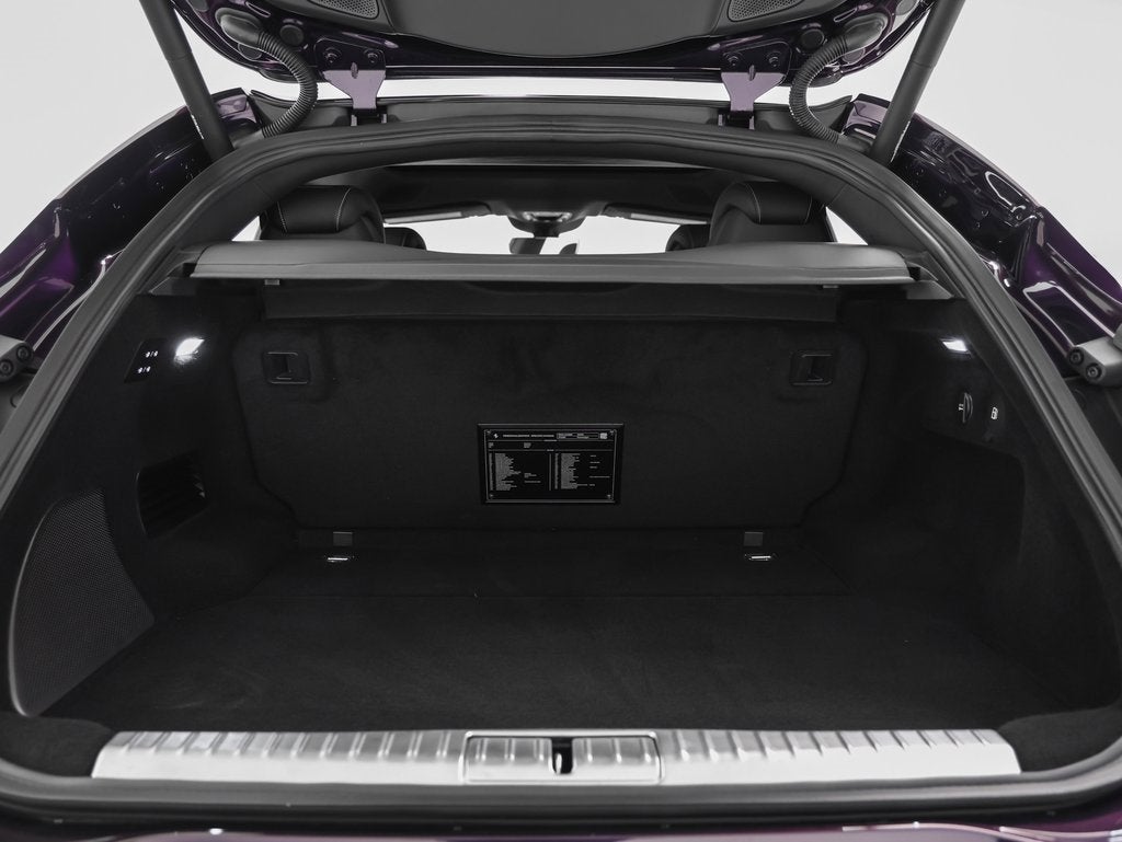 2024 Ferrari Purosangue Base