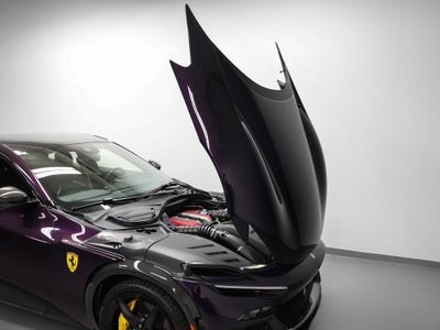 2024 Ferrari Purosangue Base
