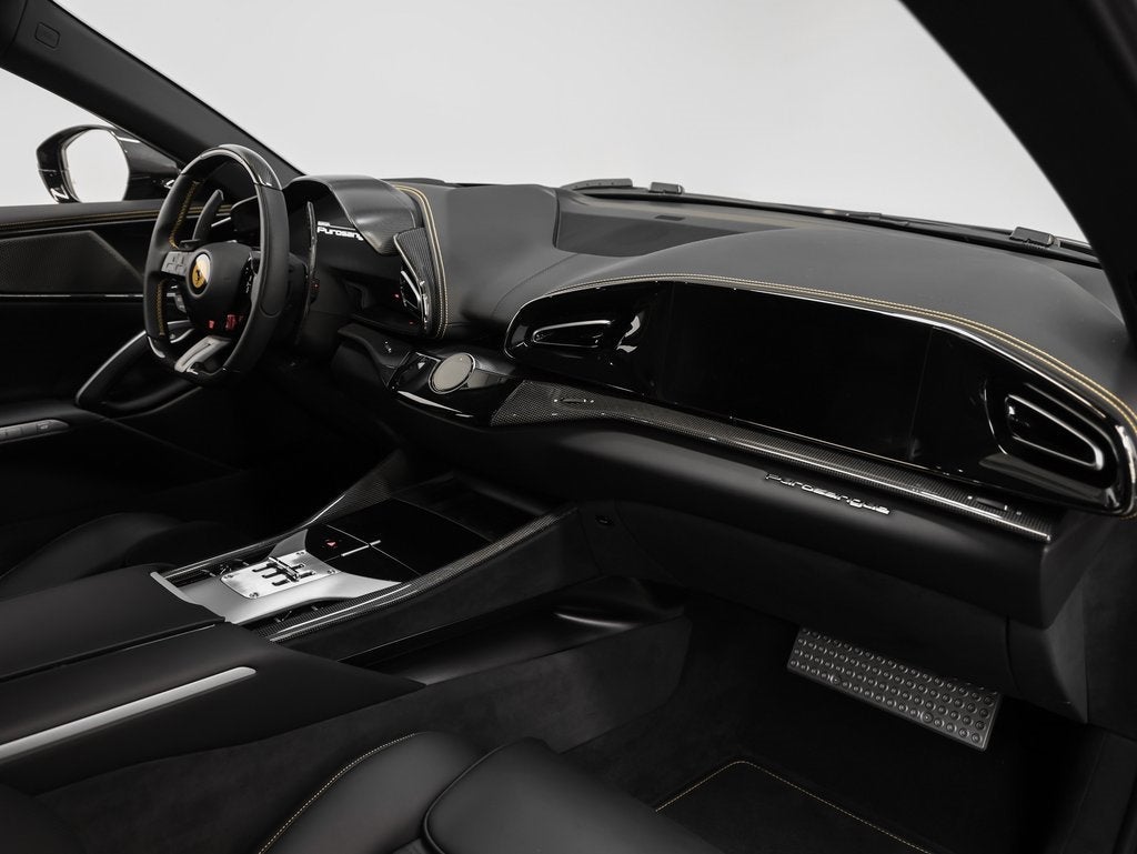 2024 Ferrari Purosangue Base