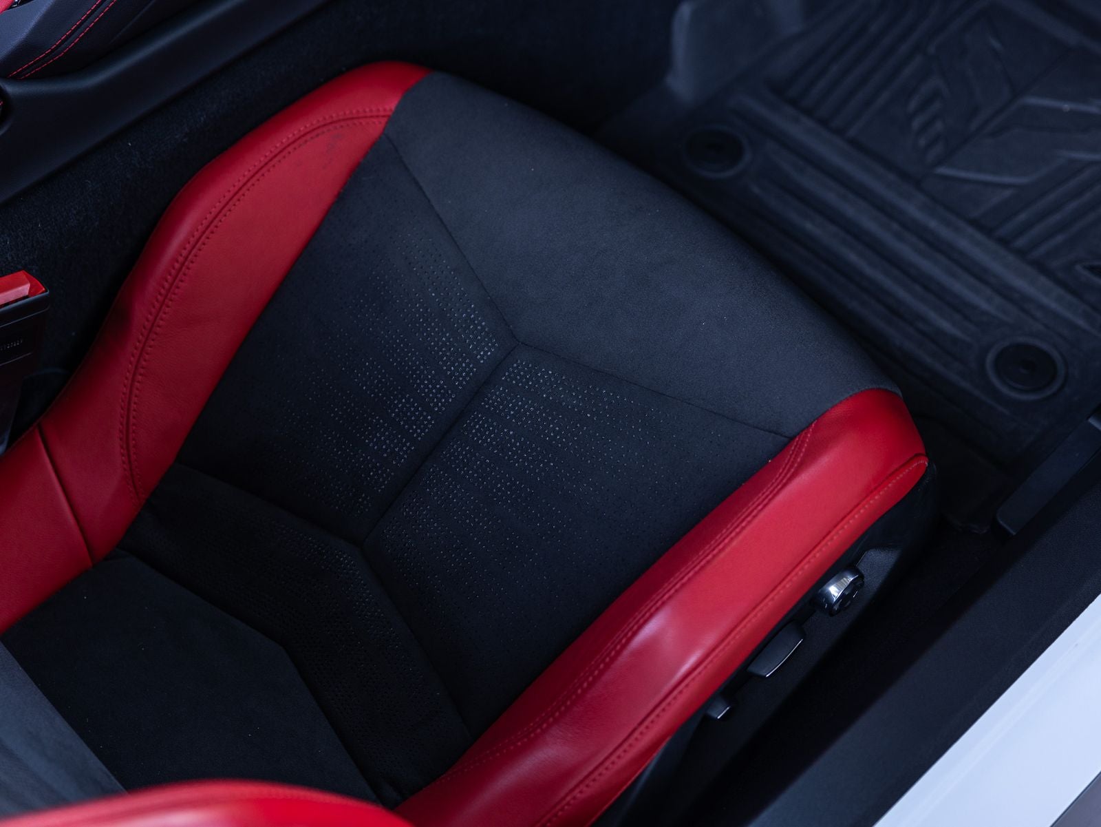 2021 Chevrolet Corvette Stingray 2LT