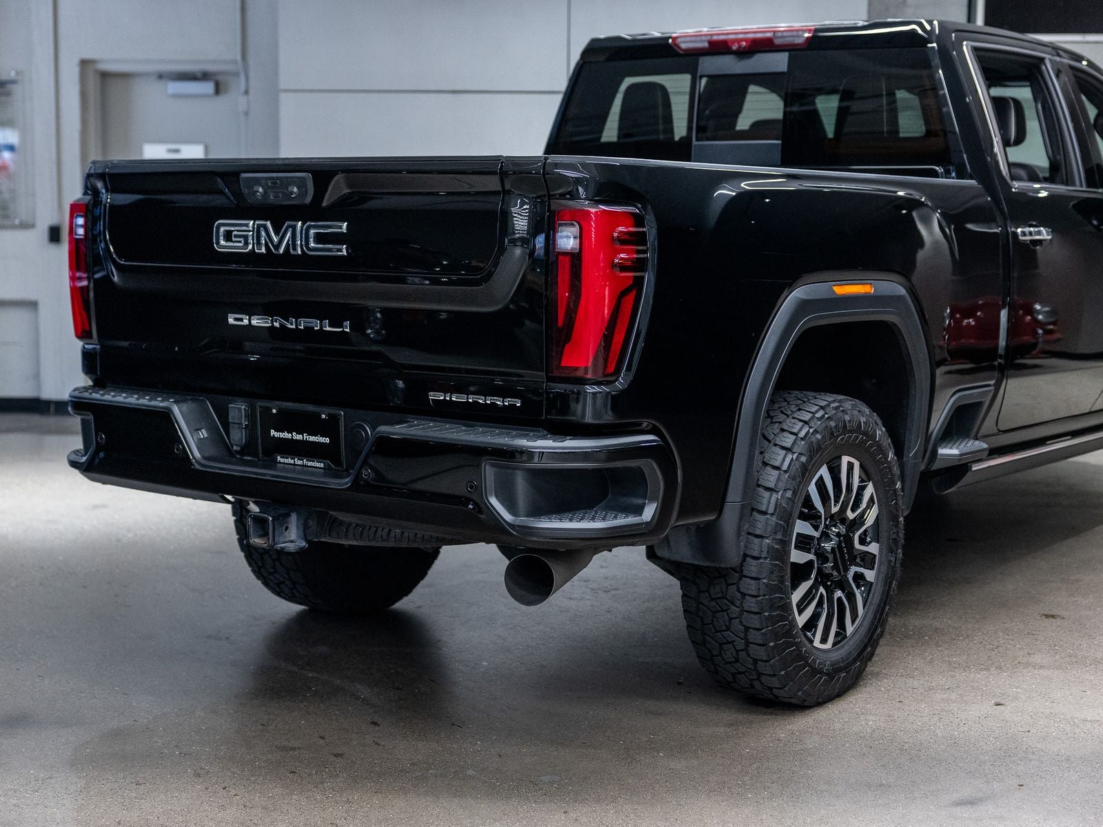 2024 GMC Sierra 2500HD Denali Ultimate