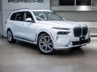 2025 BMW X7 xDrive40i