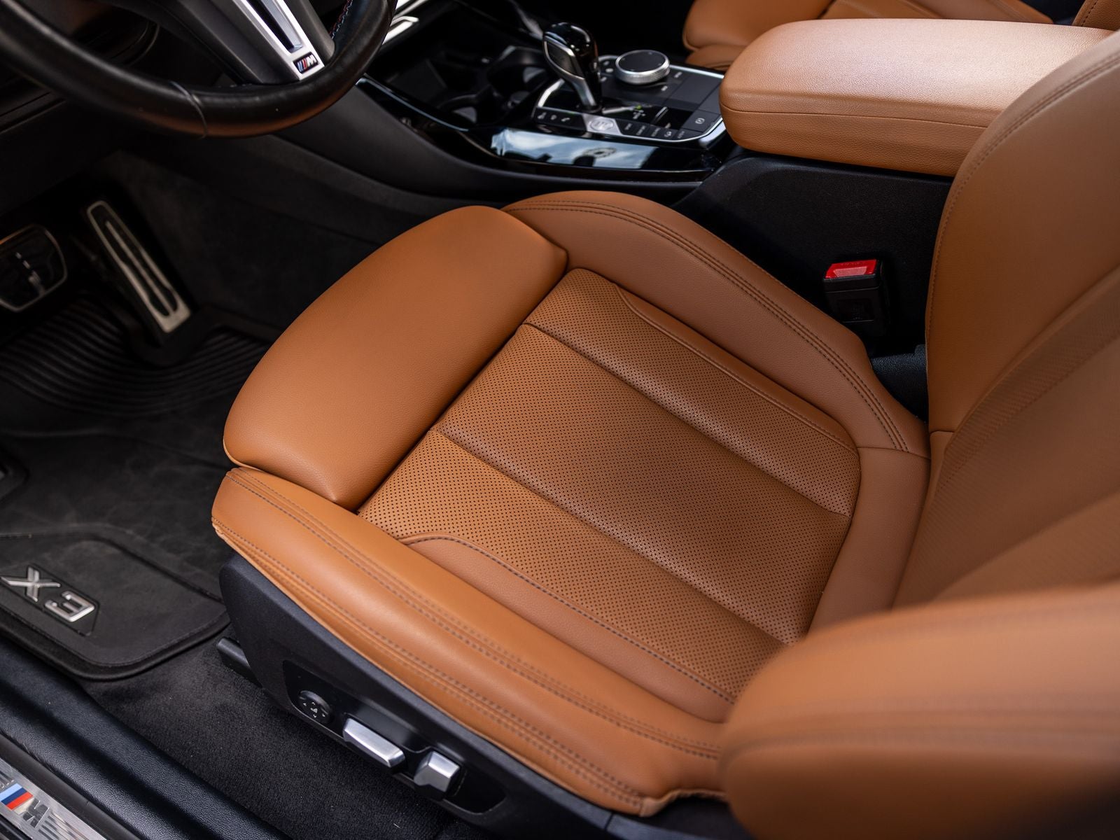 2022 BMW X3 M40i