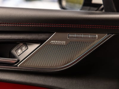 2022 Jaguar XF R-Dynamic SE