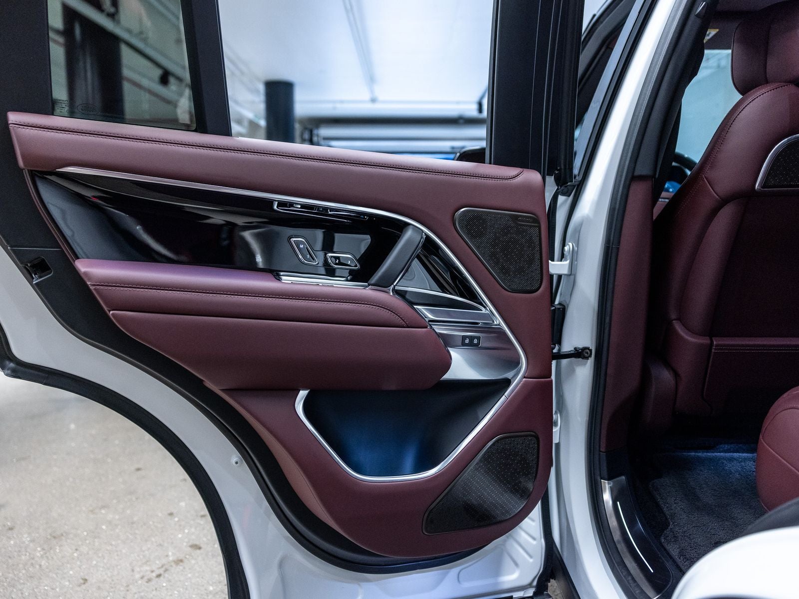 2025 Land Rover Range Rover Autobiography
