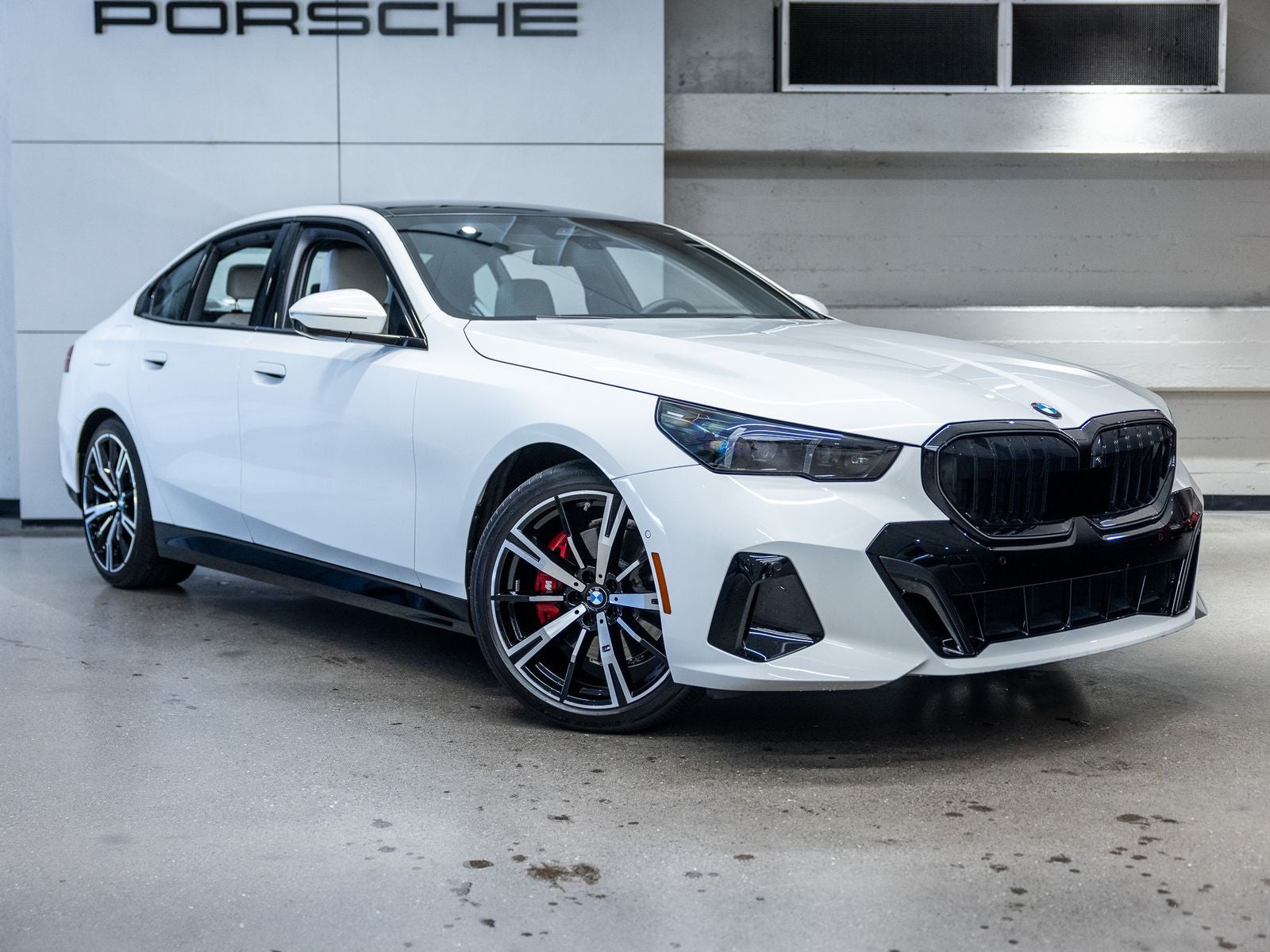 2024 BMW 5 Series 530i