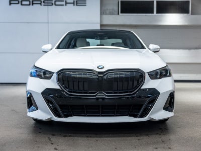 2024 BMW 5 Series 530i