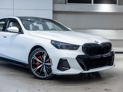 2024 BMW 5 Series 530i