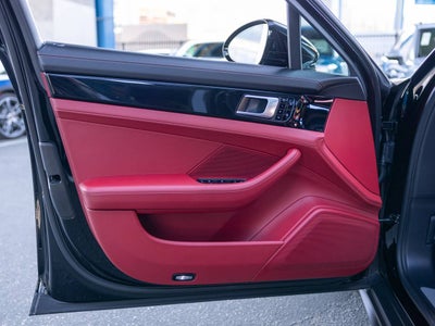 2020 Porsche Panamera Panamera