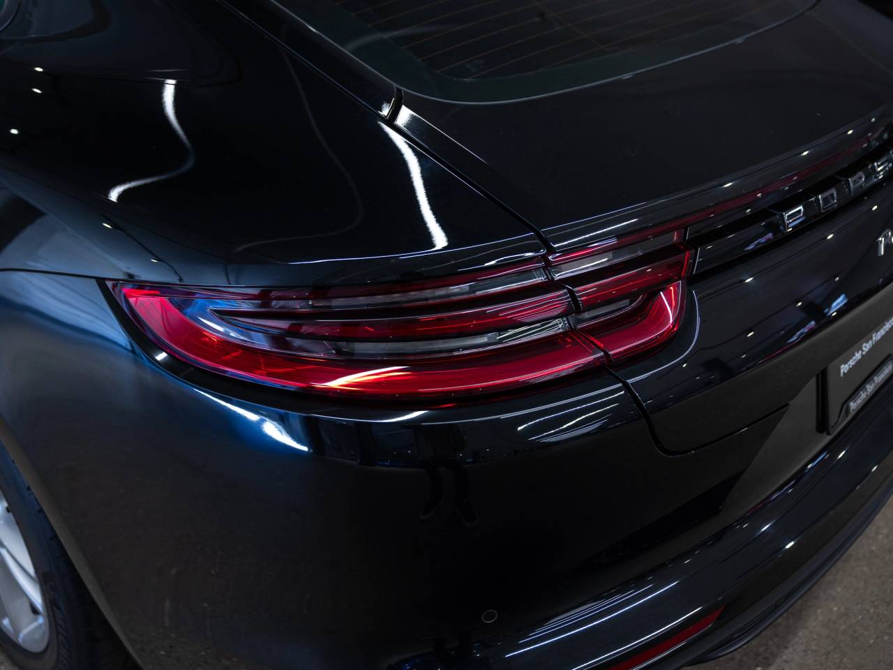 2020 Porsche Panamera Panamera