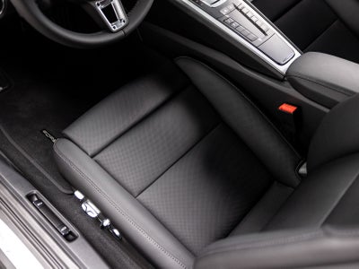 2025 Porsche 718 Cayman