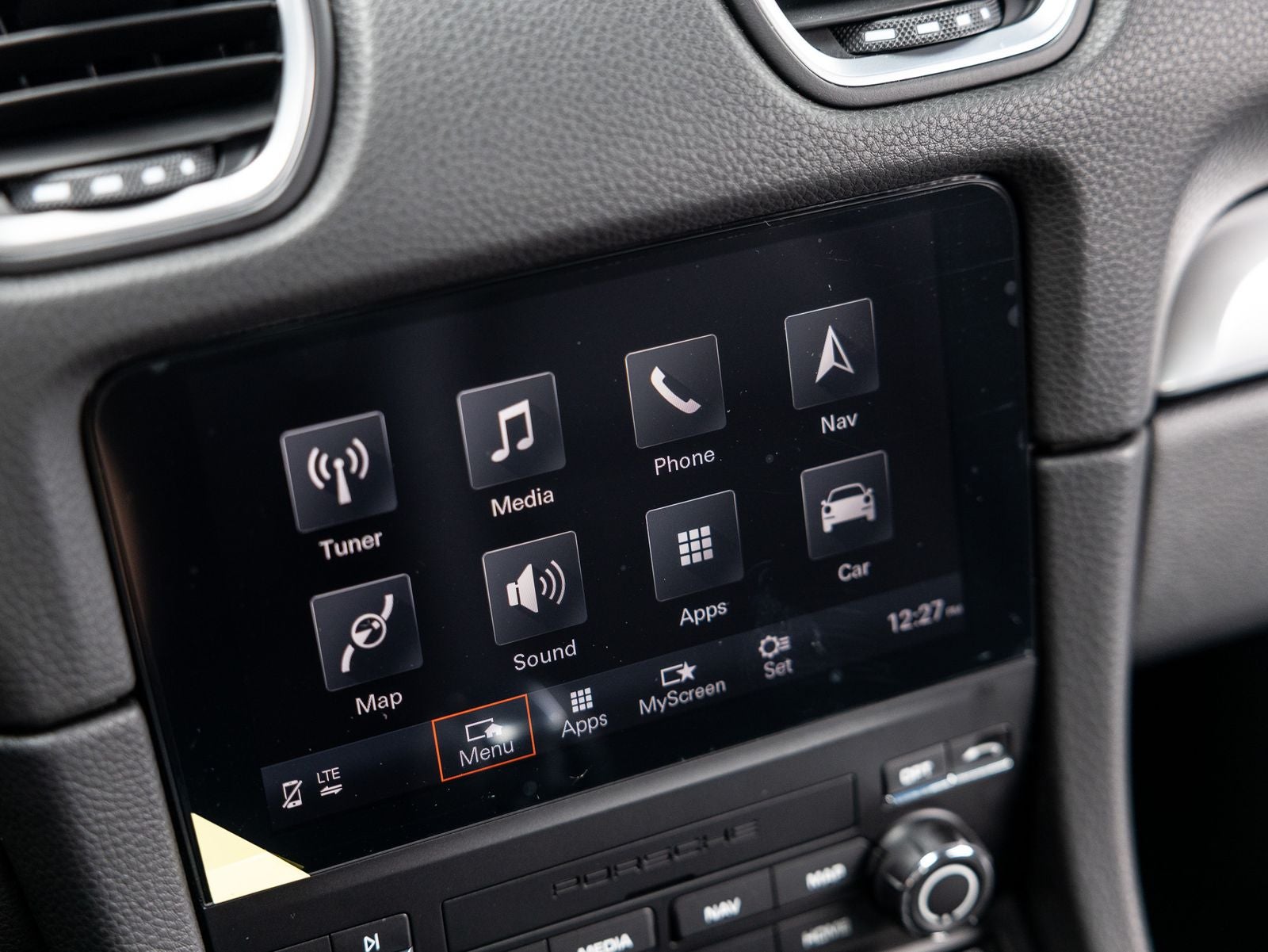 2025 Porsche 718 Cayman