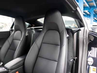 2025 Porsche 718 Cayman