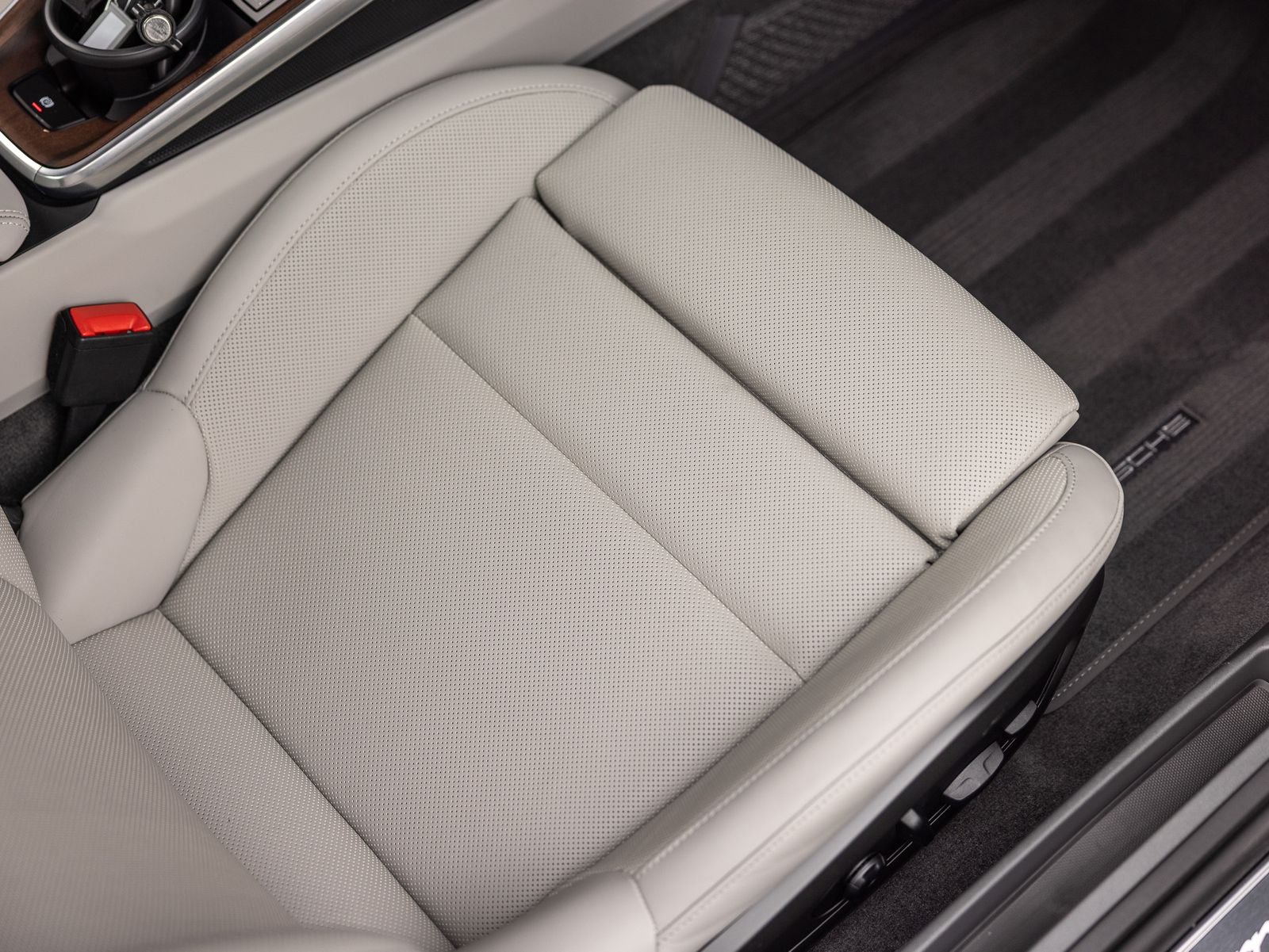 2024 Porsche 911 Carrera