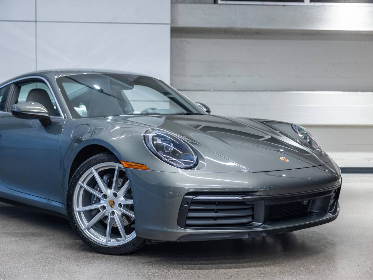 2024 Porsche 911 Carrera