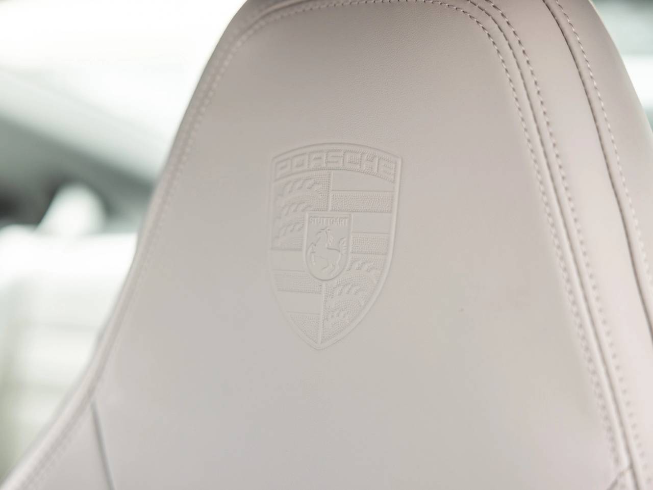 2024 Porsche 911 Carrera